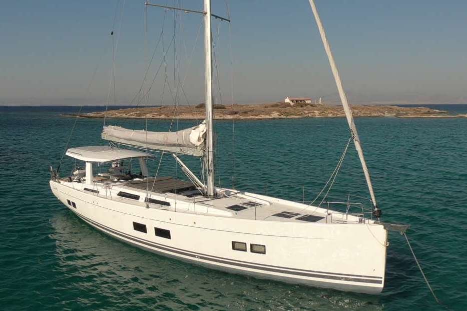 Crewed sailboat charter Greece