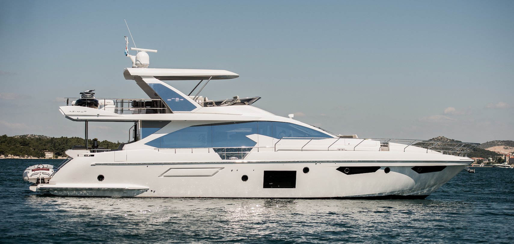 luxury motor yacht with crew for charter Croatia up 8 guests